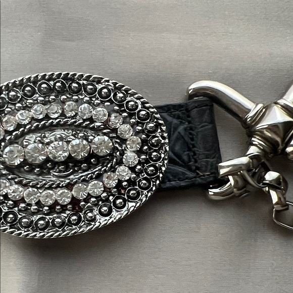 Vintage Chic Silver Rhinestones and Silver Chain Black Leather Belt Size 27-29 main image 9
